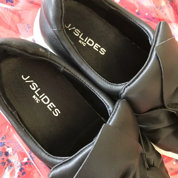 Platform slides with bow detail - Picture 4 of 6